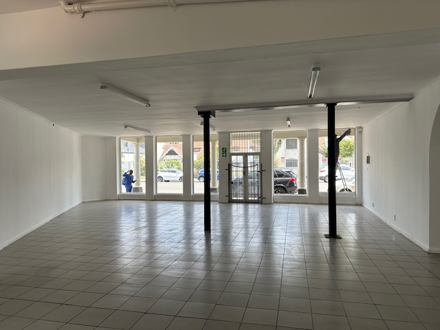 To Let commercial Property for Rent in Plumstead Western Cape